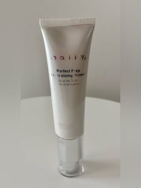 MALLY Perfect Prep Neutralizing Primer 1 fl. oz. No box